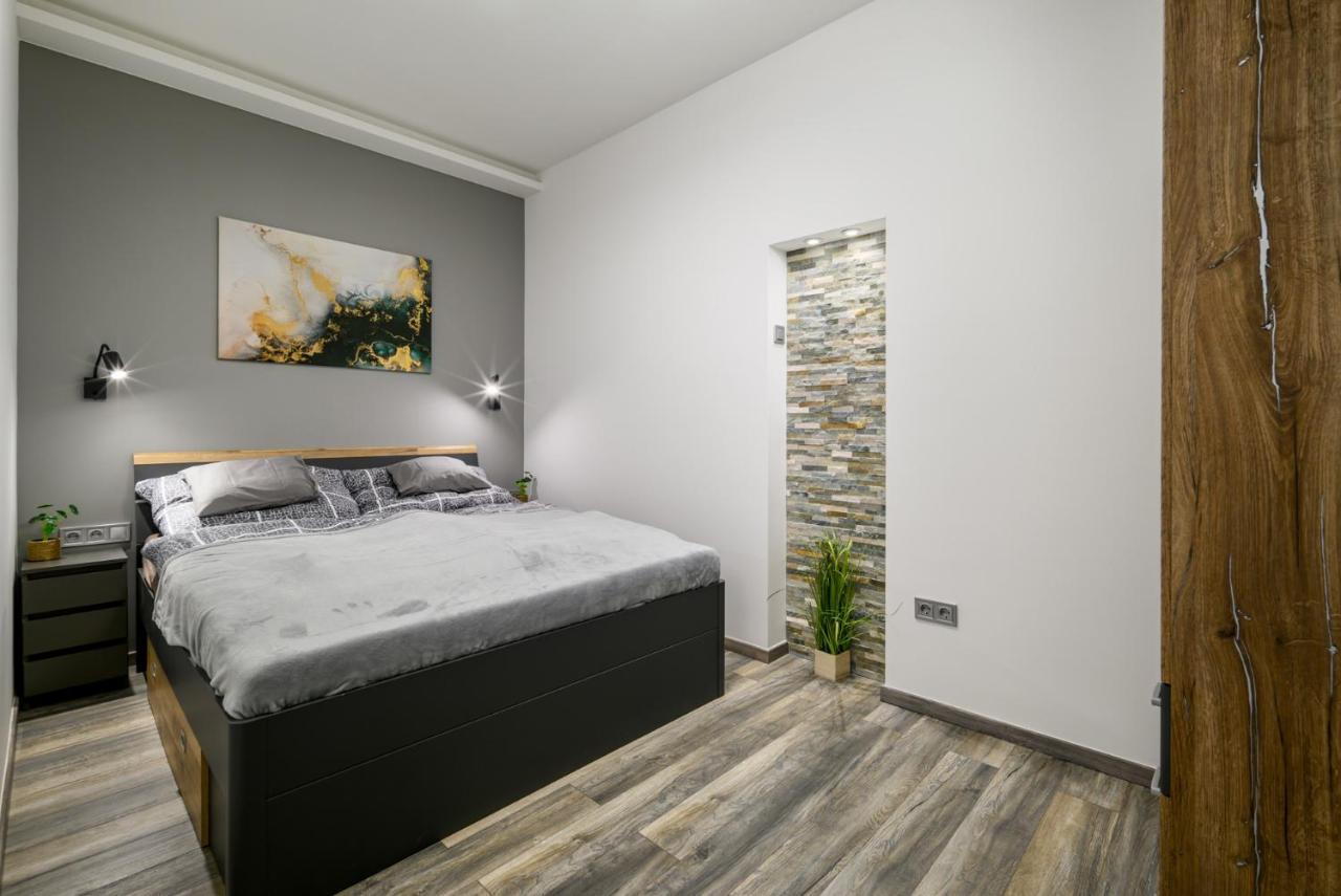 Golden Cage Premium Central Apartment Budapest Eksteriør billede
