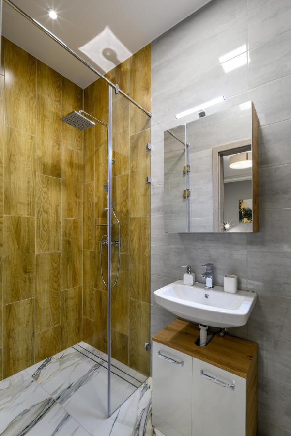 Golden Cage Premium Central Apartment Budapest Eksteriør billede